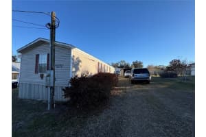 320 8TH STREET, FROSTPROOF, FL 33843 - MLS#MFRK4903311