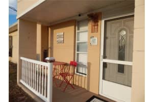 105 Club Cir, LAKE WALES