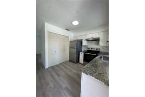 704 SUNSET AVENUE, AUBURNDALE, FL 33823 - MLS#MFRK4903359