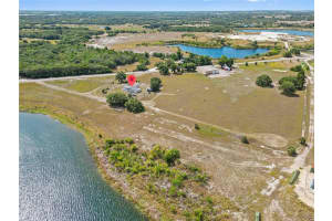 2425 BURNS AVENUE, LAKE WALES, FL 33898 - MLS#MFRK4903471