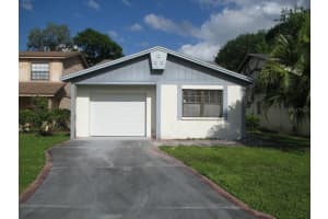 1372 Bramblewood Dr, Lakeland, FL 33811, Sold 05/15/15