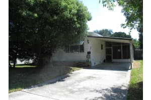 526 Skyline Dr E, Lakeland, FL 33801, Sold 08/21/15