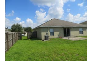 2438 Hamlet Cir, Lakeland, FL 33810, Sold 01/25/16