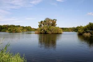 532 Skyline Dr W, Lakeland, FL 33801, Sold 10/08/15