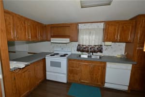 3838 Pioneer Trails Blvd E, Lakeland, FL 33810, Sold 01/11/16
