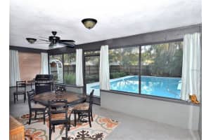 909 Crestview Dr, Auburndale, FL 33823, Sold 05/09/16