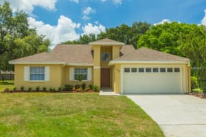 106 St Kitts Cir, Winter Haven, FL 33884, Sold 08/12/16