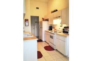 6007 Live Oak Dr, Winter Haven, FL 33880, Sold 09/26/16