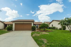 3928 Cypress Landing E, Winter Haven, FL 33884, Sold 11/17/16
