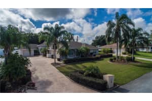 300 White Cliff Blvd, Auburndale, FL 33823, Sold 11/18/16