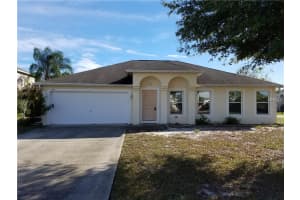 5010 Strada Dr, Winter Haven, FL 33880, Sold 08/04/17