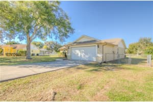 2611 Jennifer Dr, Lakeland, FL 33810, Sold 03/30/17