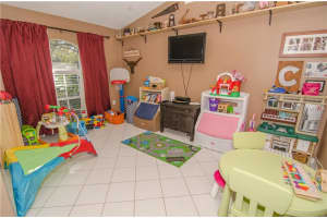 2611 Jennifer Dr, Lakeland, FL 33810, Sold 03/30/17