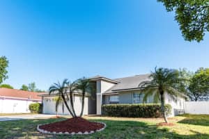 366 Vineyard Dr, Lakeland, FL 33809, Sold 06/29/17