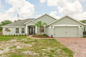 415 Majestic Gardens Blvd, Winter Haven, FL 33880, Sold 12/22/17
