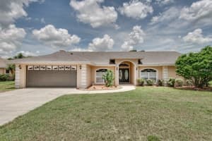 1542 Banbury Loop S, Lakeland, FL 33809, Sold 08/29/17