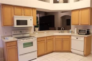 9830 White Barn Way, Riverview, FL 33569, Sold 01/05/18