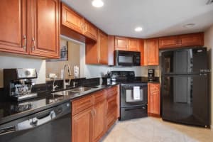 1976 Georgia Cir N, Clearwater, FL 33760, Sold 01/19/18
