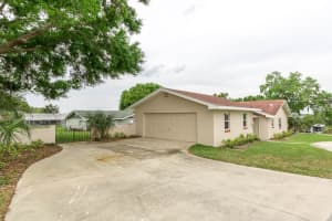 6776 Winterset Gardens Rd, Winter Haven, FL 33884, Sold 05/03/18