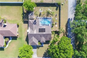 7915 Ridge Pointe Dr W, Lakeland, FL 33810, Sold 06/18/18