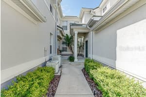 603 GRASSLANDS VILLAGE CIR #603, LAKELAND, FL 33803 Sold 10/12/23