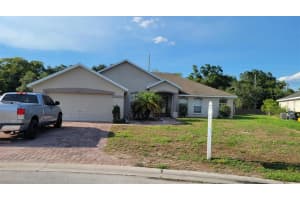 431 Majestic Gardens Blvd, Winter Haven, FL 33880, Sold 10/18/21