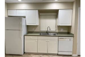 2157 Stoney Pointe Dr, Lakeland, FL 33813, Sold 09/17/21