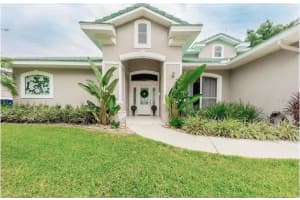 2119 Kirkland Lake Dr, Auburndale, FL 33823, Sold 10/04/21