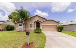 431 Emerald Cove Loop, Lakeland, FL 33813, Sold 10/04/21