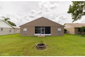 431 Emerald Cove Loop, Lakeland, FL 33813, Sold 10/04/21