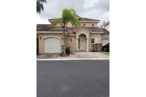 741 Brunello Dr, Davenport, FL 33897, Sold 10/26/21
