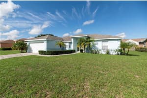 903 Summer Glen Dr, Winter Haven, FL 33880, Sold 10/25/21