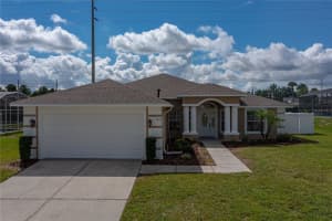 203 Via Mariel E Dr, Davenport, FL 33896, Sold 11/22/21
