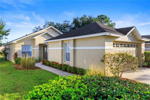 2136 Rocky Pointe Dr, Lakeland, FL 33813, Sold 11/04/21