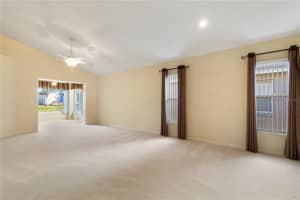 2136 Rocky Pointe Dr, Lakeland, FL 33813, Sold 11/04/21