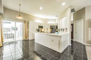728 Hunters Run Blvd, Lakeland, FL 33809, Sold 11/17/21