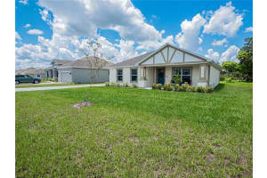 1852 Creeks Vista Blvd, Lakeland, FL 33810, Sold 12/03/21