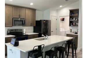 1823 Creeks Vista Blvd, Lakeland, FL 33810, Sold 12/03/21