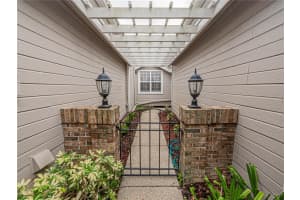 1142 Waterfall Ln, Lakeland, FL 33803, Sold 12/17/21