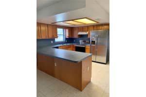 1413 Hammock Shade Dr, Lakeland, FL 33809, Sold 01/04/22