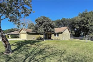 812 Cedar Knoll Dr N, Lakeland, FL 33809, Sold 01/14/22