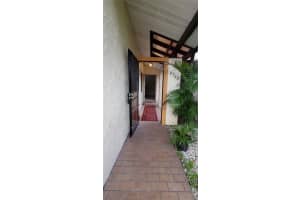 2109 Kings Crossing SW, Winter Haven, FL 33880, Sold 01/25/22