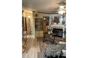 3538 S Lazy Lake Dr, Lakeland, FL 33801, Sold 01/28/22