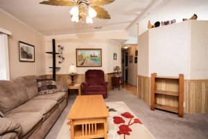 4826 Colonnades Cir E, Lakeland, FL 33811, Sold 01/19/22