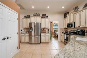 2745 Highlands Creek Dr, Lakeland, FL 33813, Sold 01/31/22
