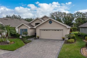 8043 Lake James Blvd, Lakeland, FL 33810, Sold 02/27/22