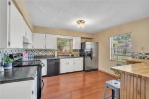 603 Hemlock Ln, Lakeland, FL 33810, Sold 01/24/22
