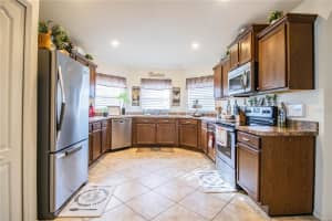 2144 Lakeridge Dr, Winter Haven, FL 33881, Sold 02/11/22