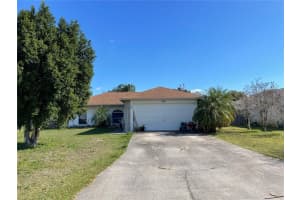 106 Cherokee Dr, Auburndale, FL 33823, Sold 02/28/22