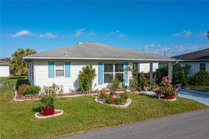 1690 Colonnades Cir N, Lakeland, FL 33811, Sold 03/03/22